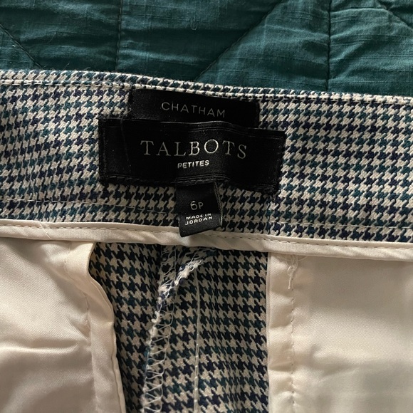 Talbots Chatham Ankle Pant with buttons on ankle - Picture 3 of 7